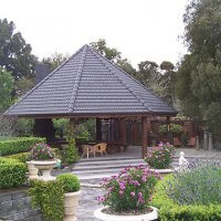 house_wash__pergola_before_01